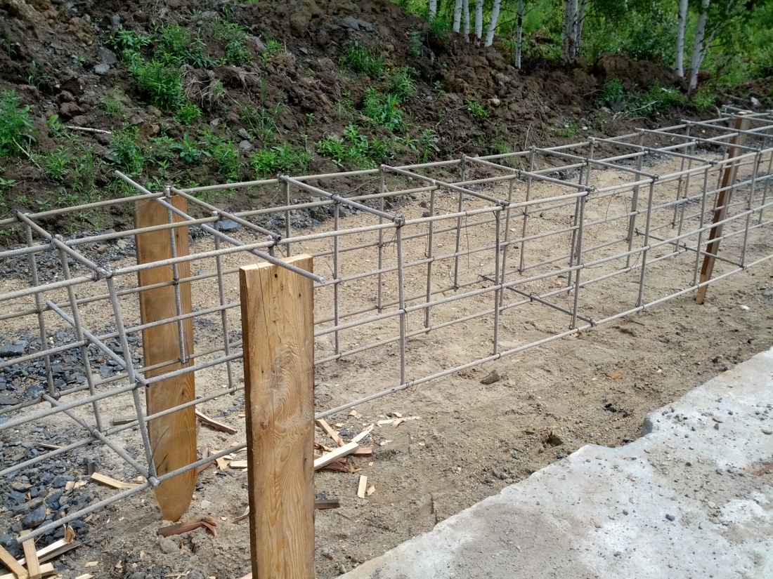 Армирование фундамента частного дома в ДНП "Коттеджный поселок "Фортуна"